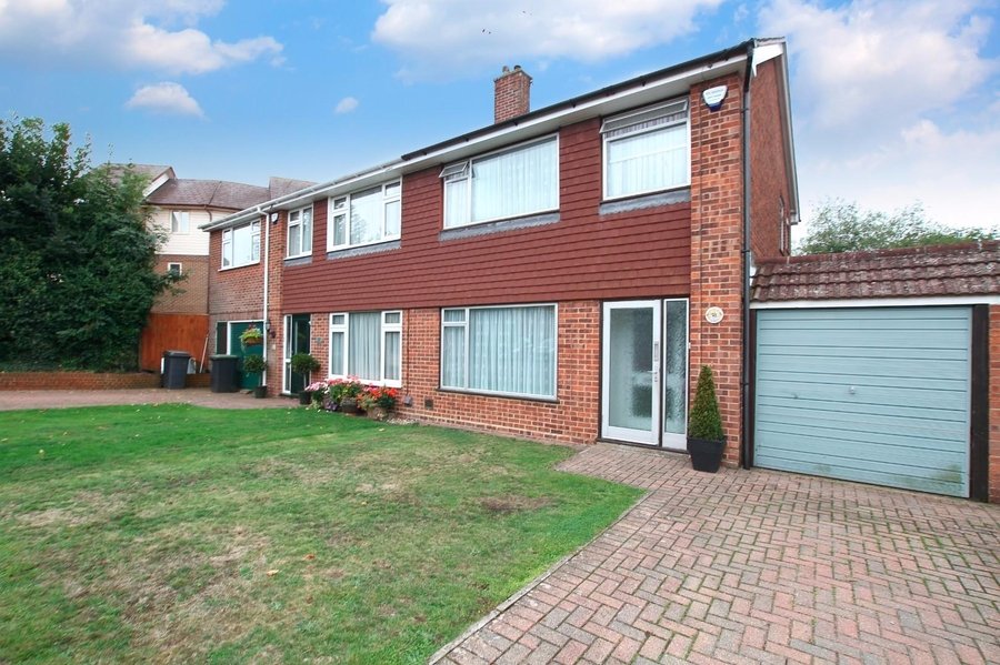 Canterbury estate agents Miles & Barr